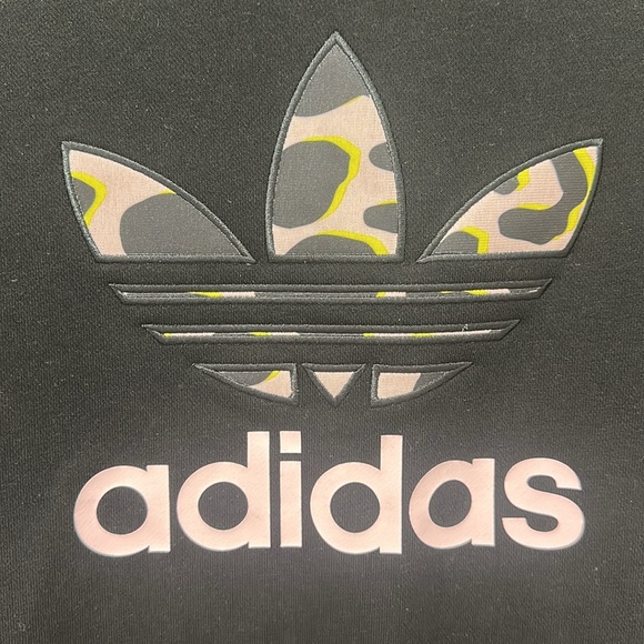 Adidas sweatshirt - Picture 3 of 6